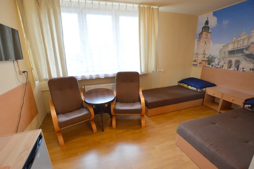 Yhteishuone hostellissa